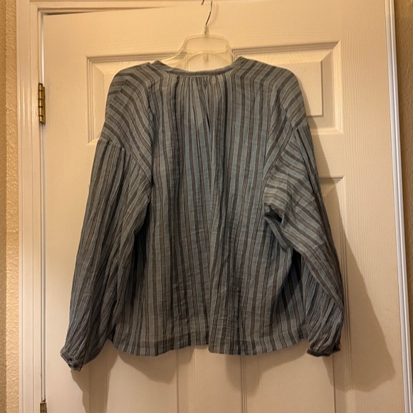 Doen Blue Striped Women's Blouse - Picture 6 of 6